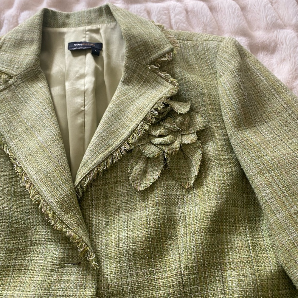 BCBG blazer size L
